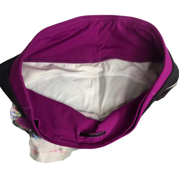 Lululemon Yoga Leggings Unicorn Tears Print Size Women's 6.  Black White Floral. - Picture 11 of 15